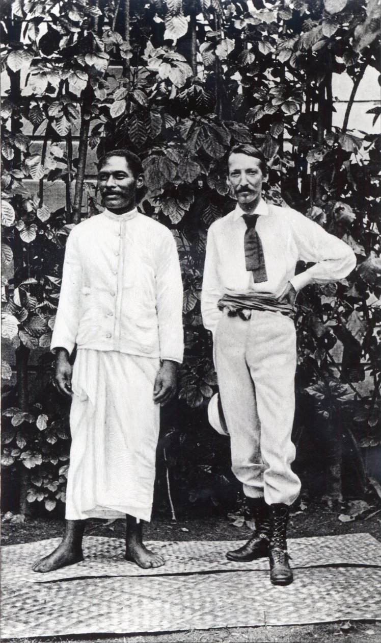 Robert Louis Stevenson ve arkadaşı Tuimale Aliifono by English Photographer