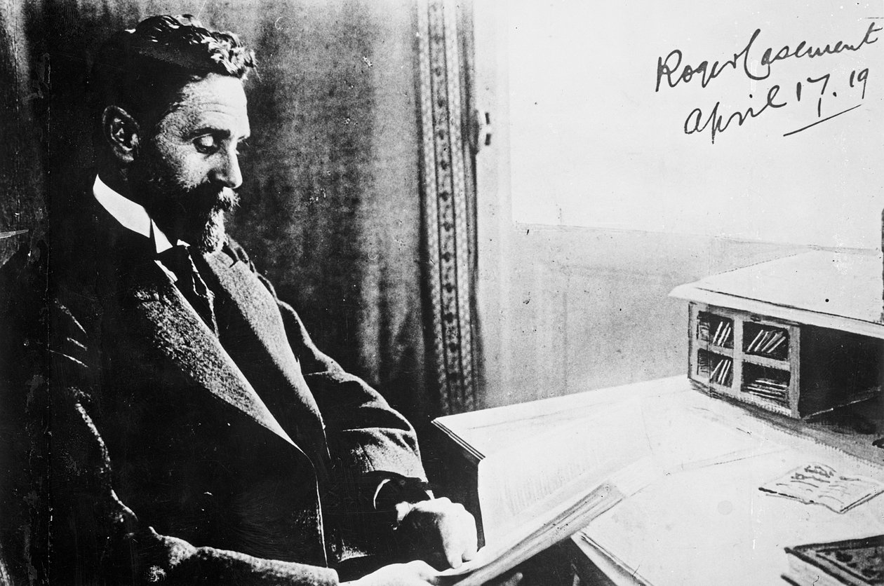 Roger Kanatlı by English Photographer