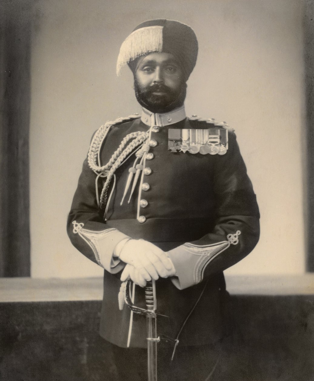 Subadar Binbaşı Ishar Singh, Bahadur VC OBI, 4. Tabur, 15. Pencap Alayı, 1936-37 by English Photographer