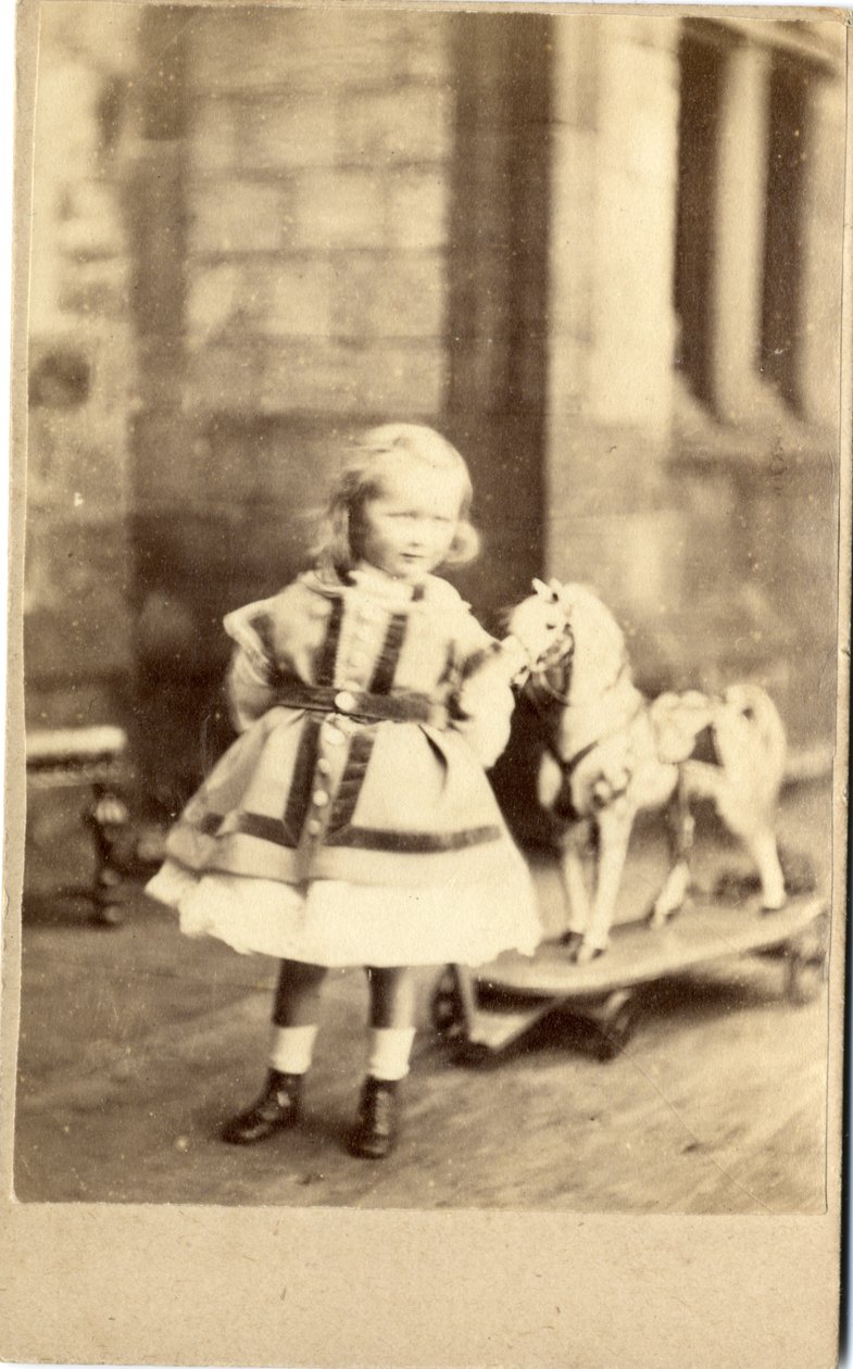 Çekmeceli oyuncak atlı genç kız, 1860
