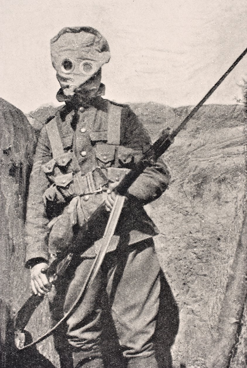 1915