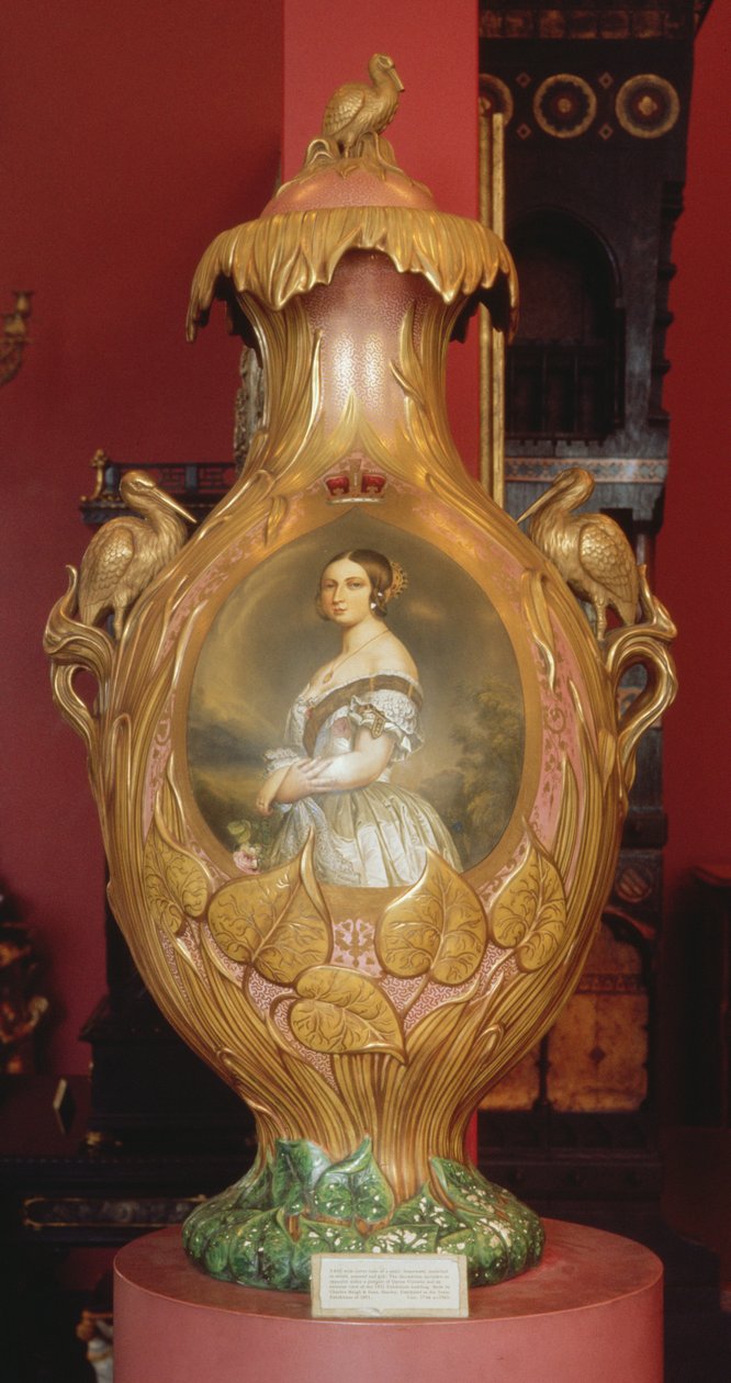 Kraliçe Victoria portresi ile hatıra vazosu, 1851 (seramik) by English School
