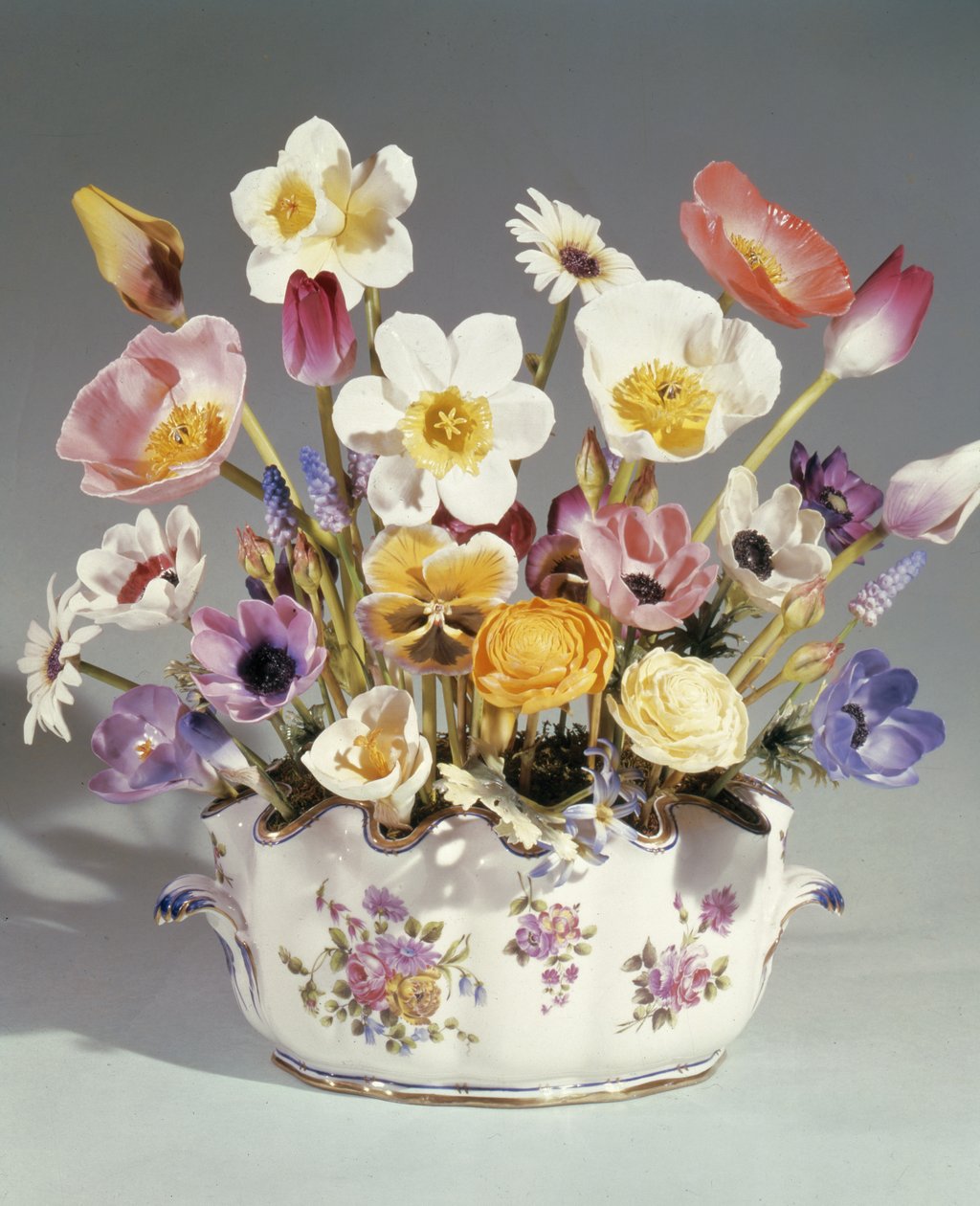 Bir tencerede çiçekler, Royal Worcester (porselen) by English School