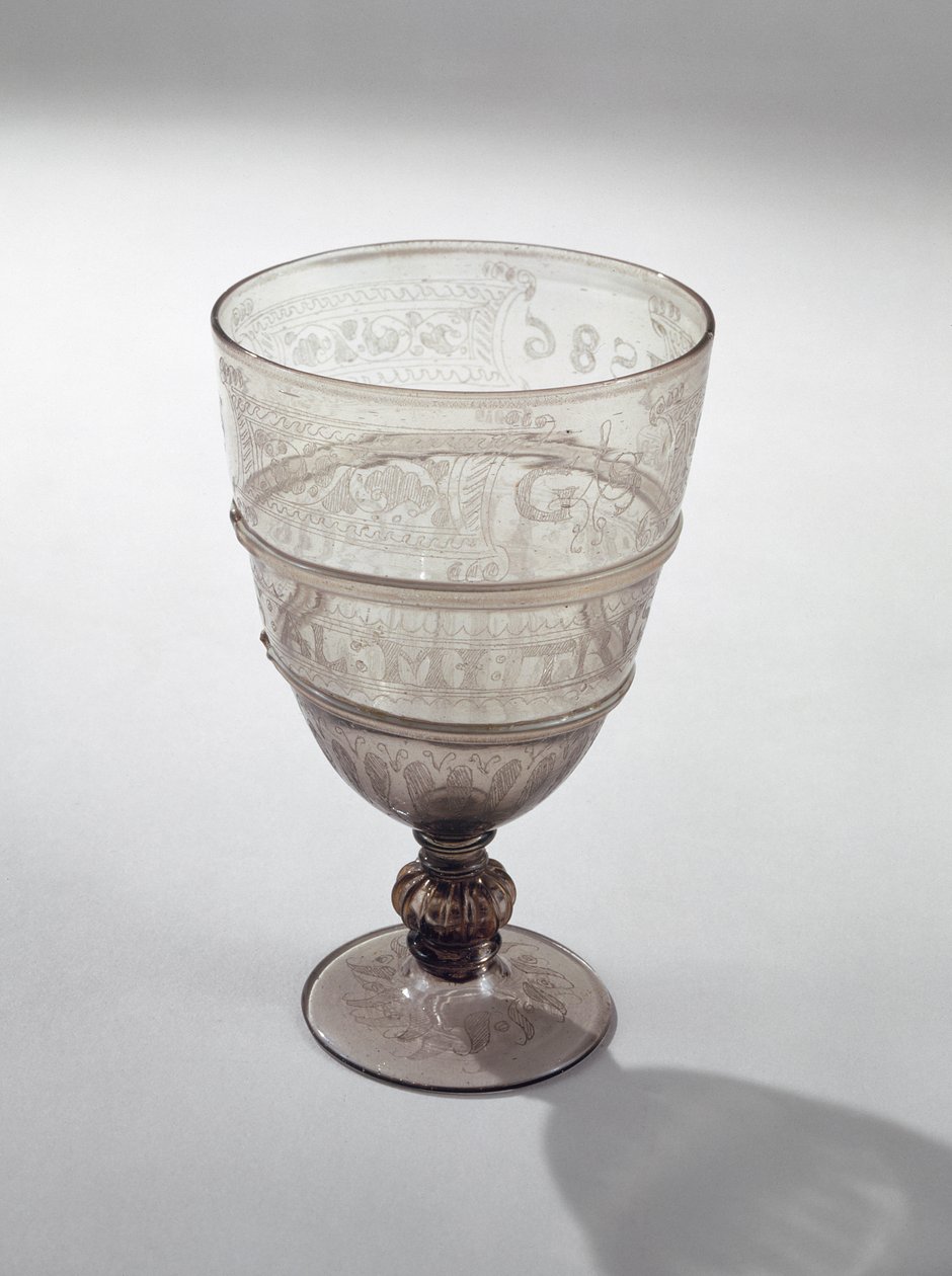 Kadeh, Jacopo Verzelini, 1586 (cam) by English School