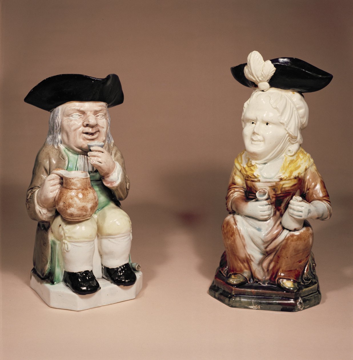 Toby sürahisi ve Martha Gunn sürahisi, R.Wood, c.1770 (taş eşya) by English School