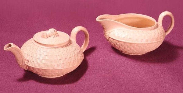 Wedgwood kamışı çaydanlık ve süt sürahisi, c.1860 (seramik) by English School
