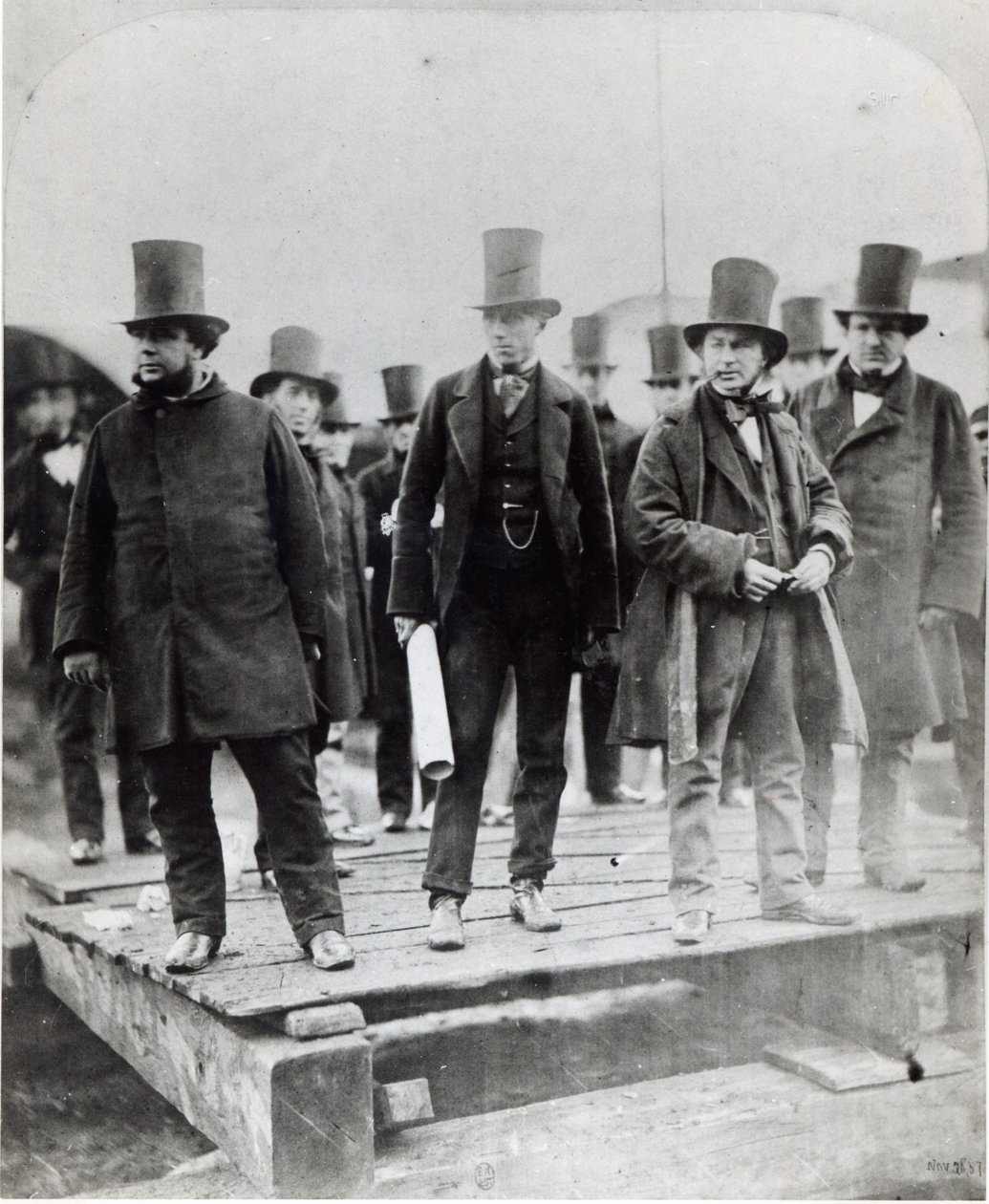 (Soldan Sağa) John Scott Russell, Henry Wakefield, Isambard Kingdom Brunel ve Lord Derby, SS Great Eastern
