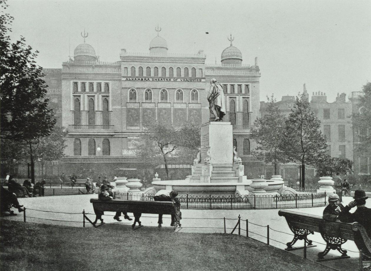 Alhambra, Leicester Square, Westminster LB: doğu tarafı, 1895 by English Photographer