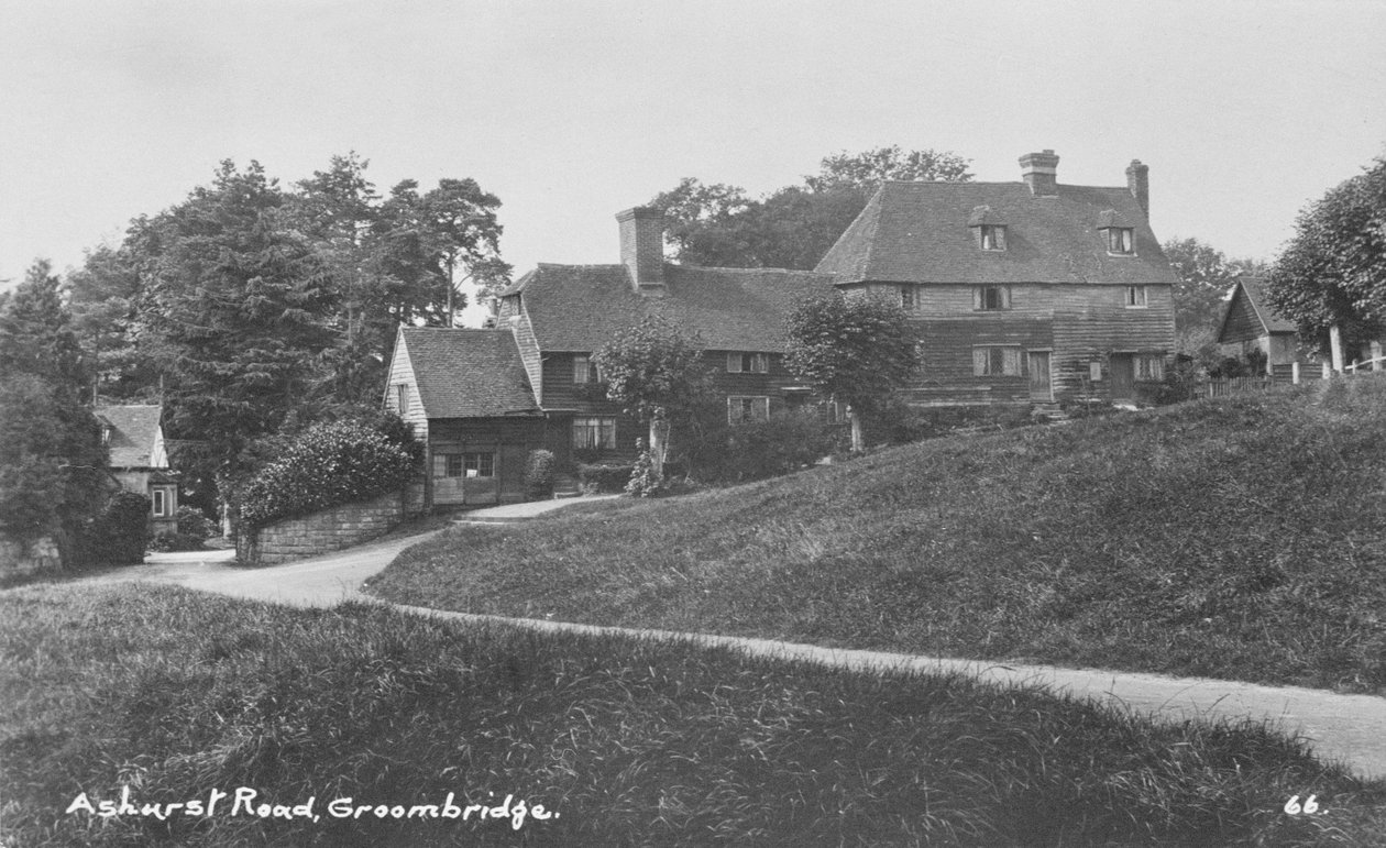 Ashurst Yolu, Groombridge, Doğu Sussex, c.1910 by English Photographer