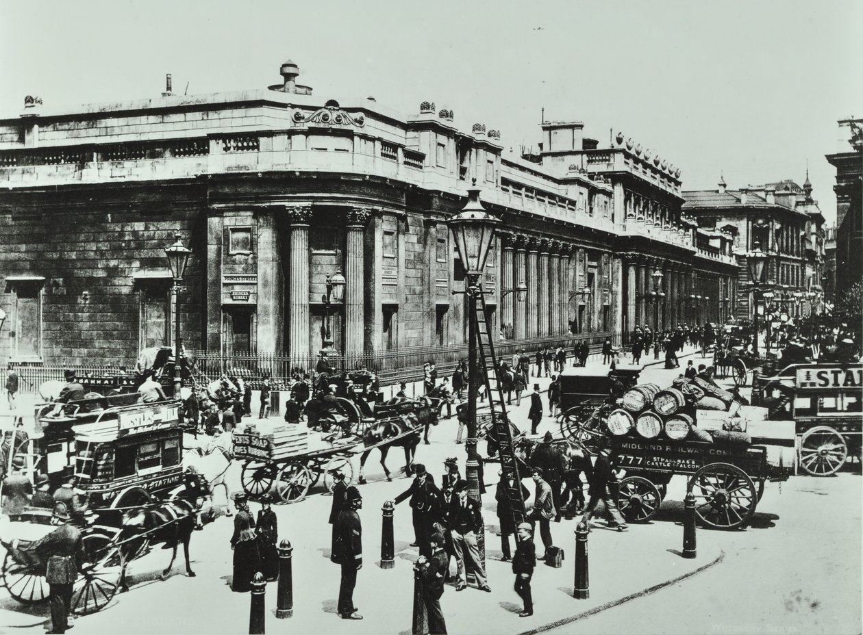 İngiltere Bankası, Threadneedle Caddesi, Londra Şehri, 1890 by English Photographer
