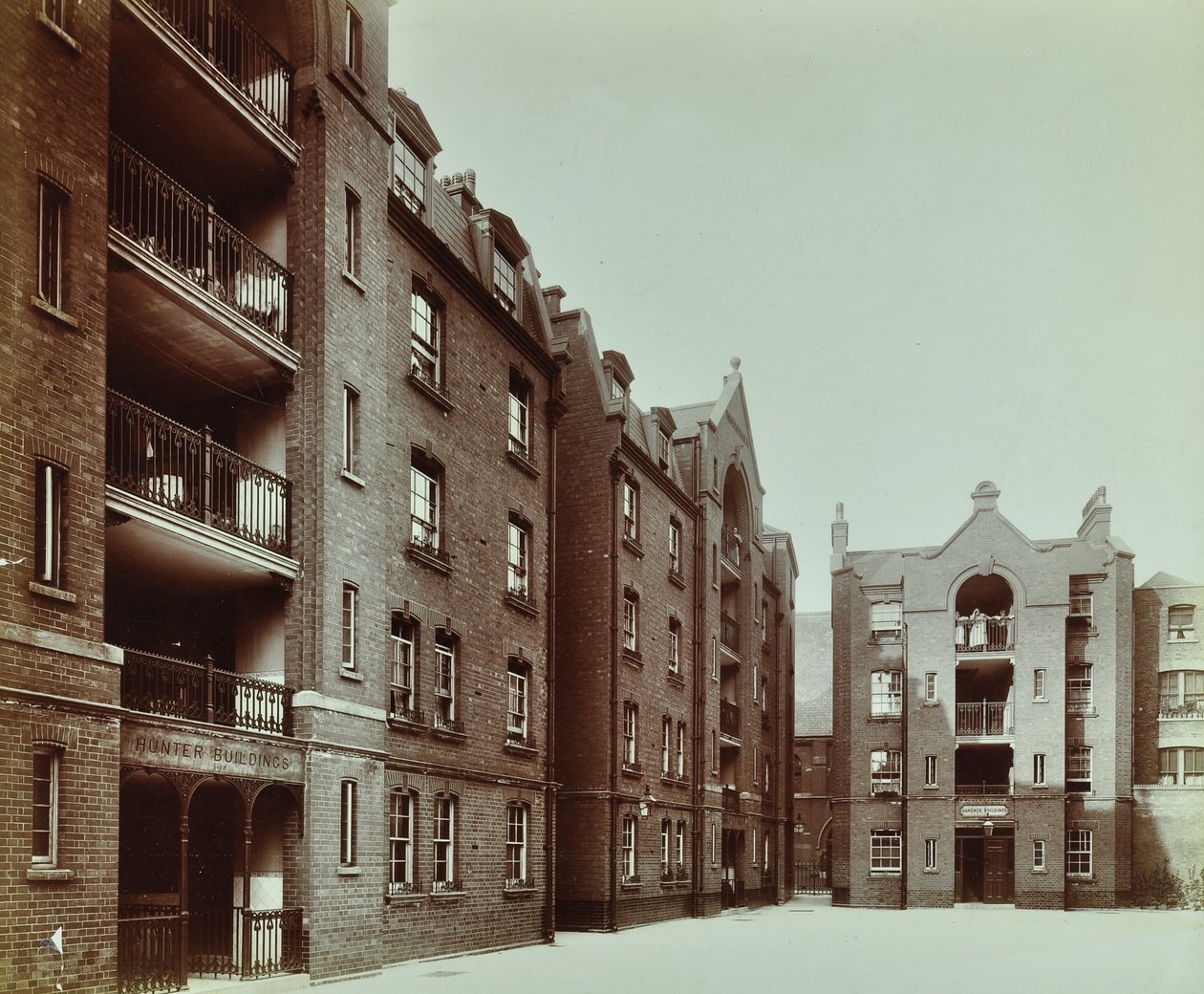 Borough Road Estate: konutlar, Londra by English Photographer