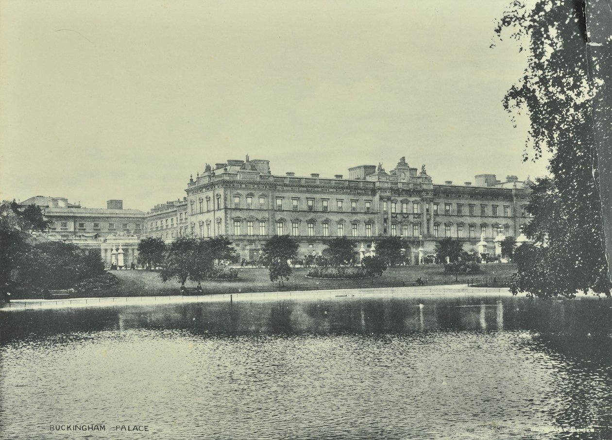 Buckingham Sarayı, Buckingham Sarayı, Westminster LB: genel görünüm, 1896 by English Photographer