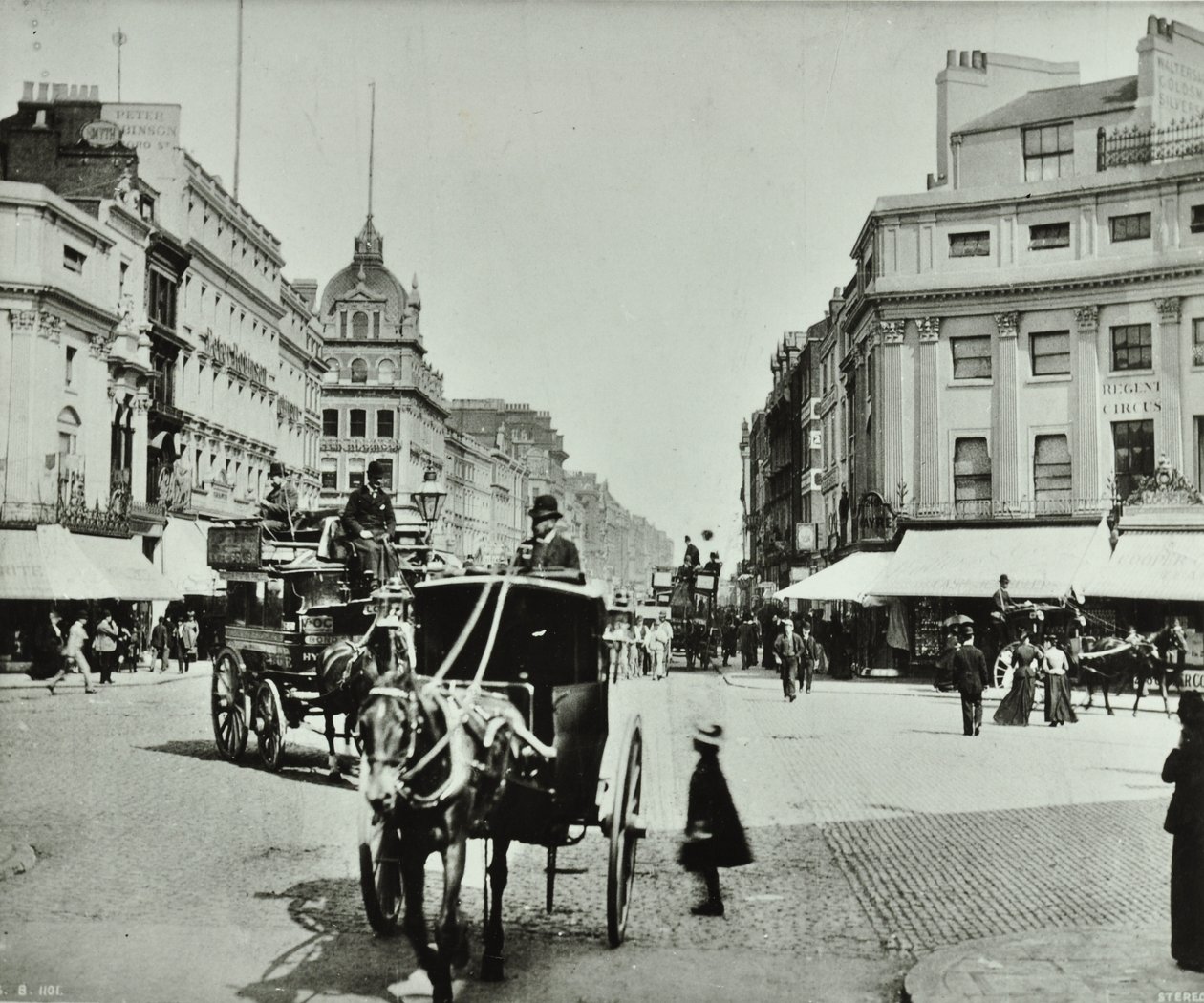 Oxford Circus, Westminster LB: doğuya bakış, 1890 by English Photographer