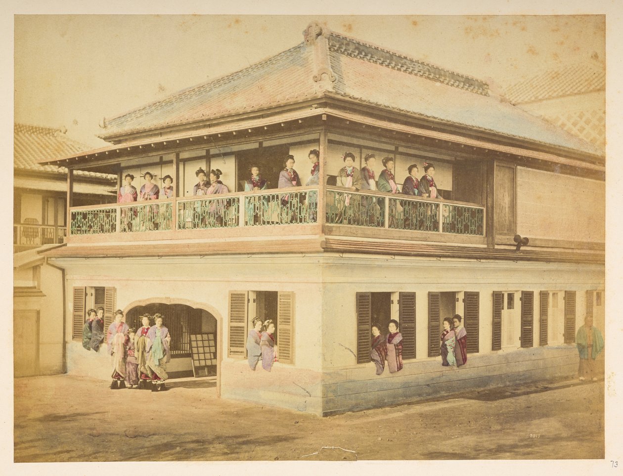 Shinpuro Genelevindeki fahişeler, Takashima-cho, Yokohama, Fotoğrafçı: Stillfried, Raimund von Lucas Koleksiyon: Charles James ve Morton P, Lucas