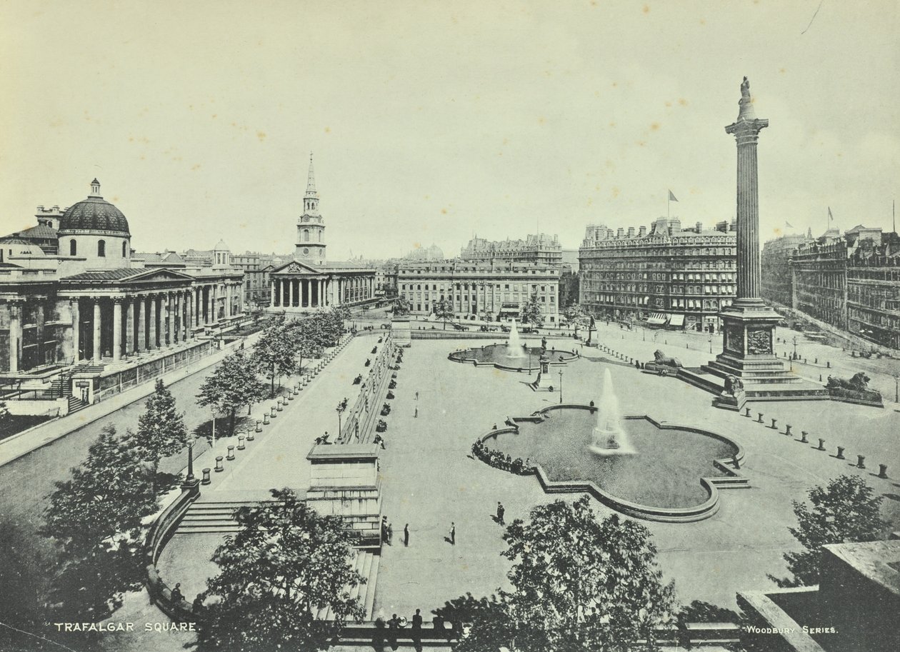 Saint Martin in the Fields Ulusal Galeri Nelsons Sütunu, Trafalgar Meydanı, Westminster LB: doğuya bakan çatı manzarası, 1895 by English Photographer