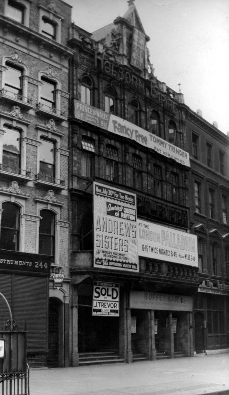 Holborn İmparatorluğu by English Photographer