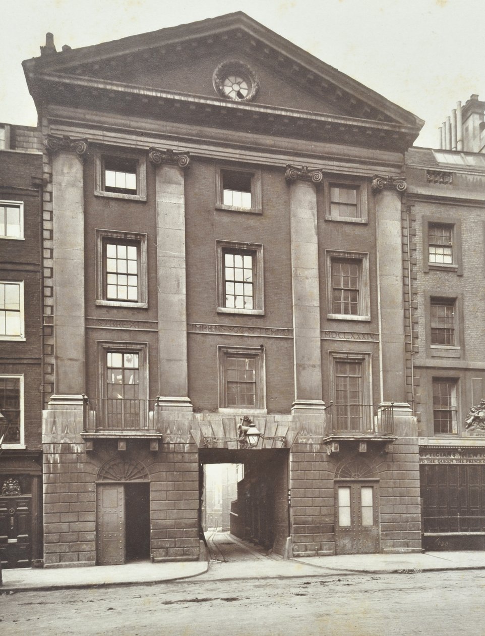 Middle Temple Gate House