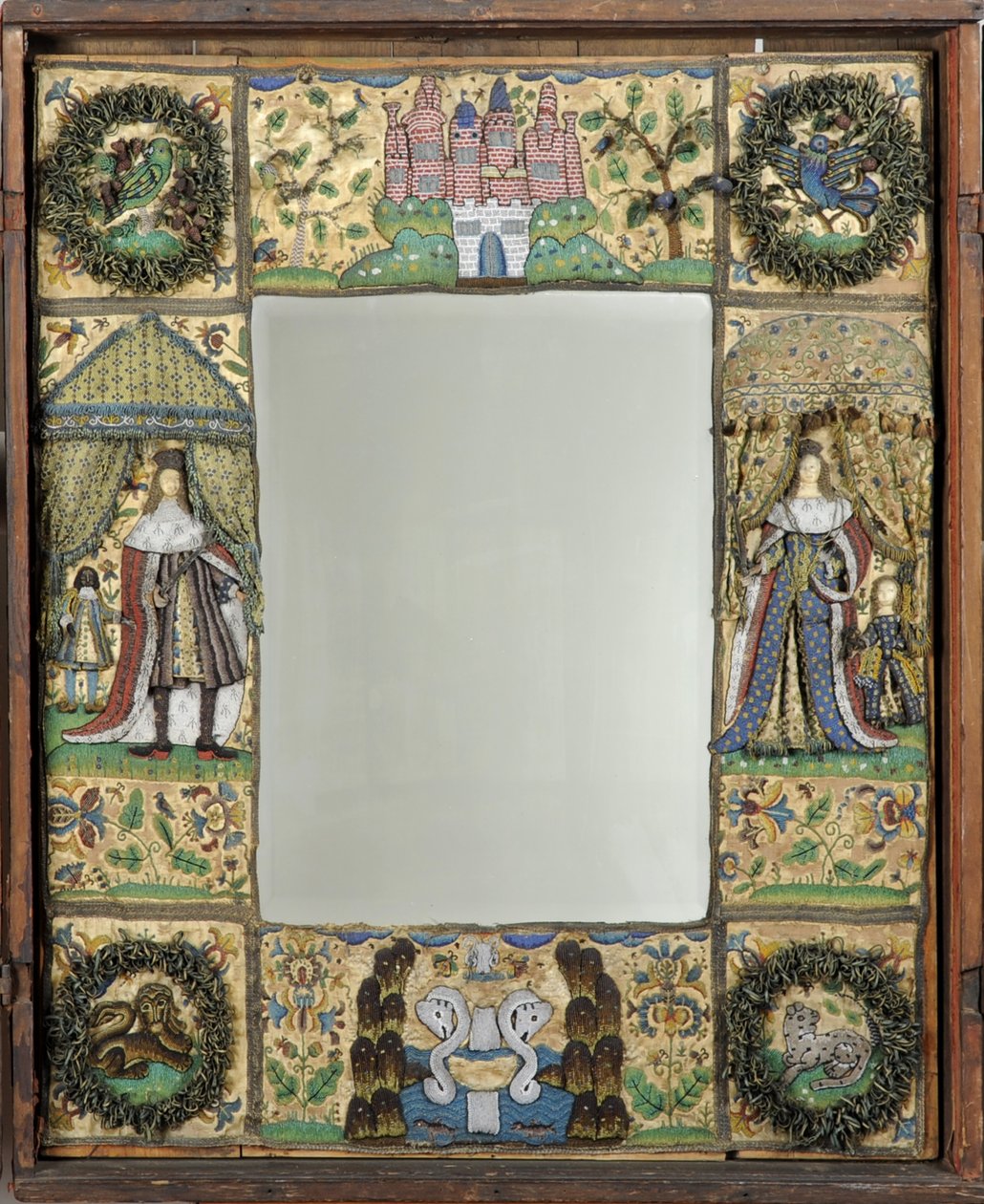 Boncuklu Ayna, c. 1672-79 (meşe kaplamalı ipek saten zemin üzerine cam boncuklar ve payetler ile ipek, metal ve deri ipler) by English School