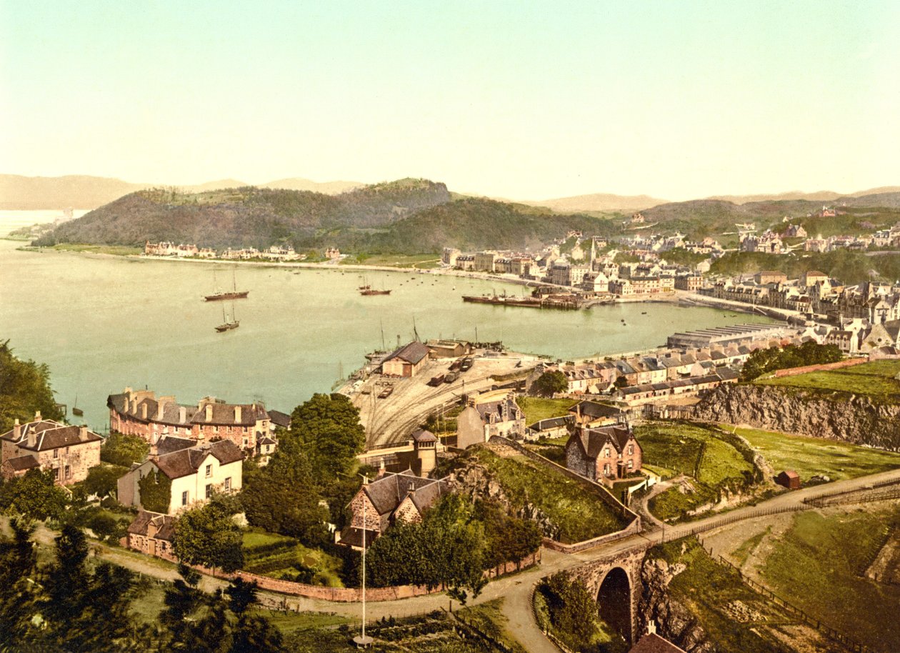Oban (el renginde fotoğraf) by English School
