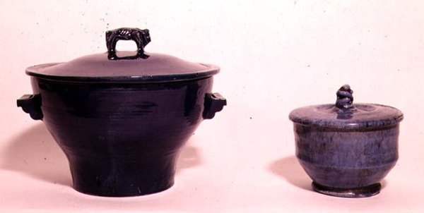 Omega atölyelerinde tasarlanan kaplar, c.1917 (seramik) by English School