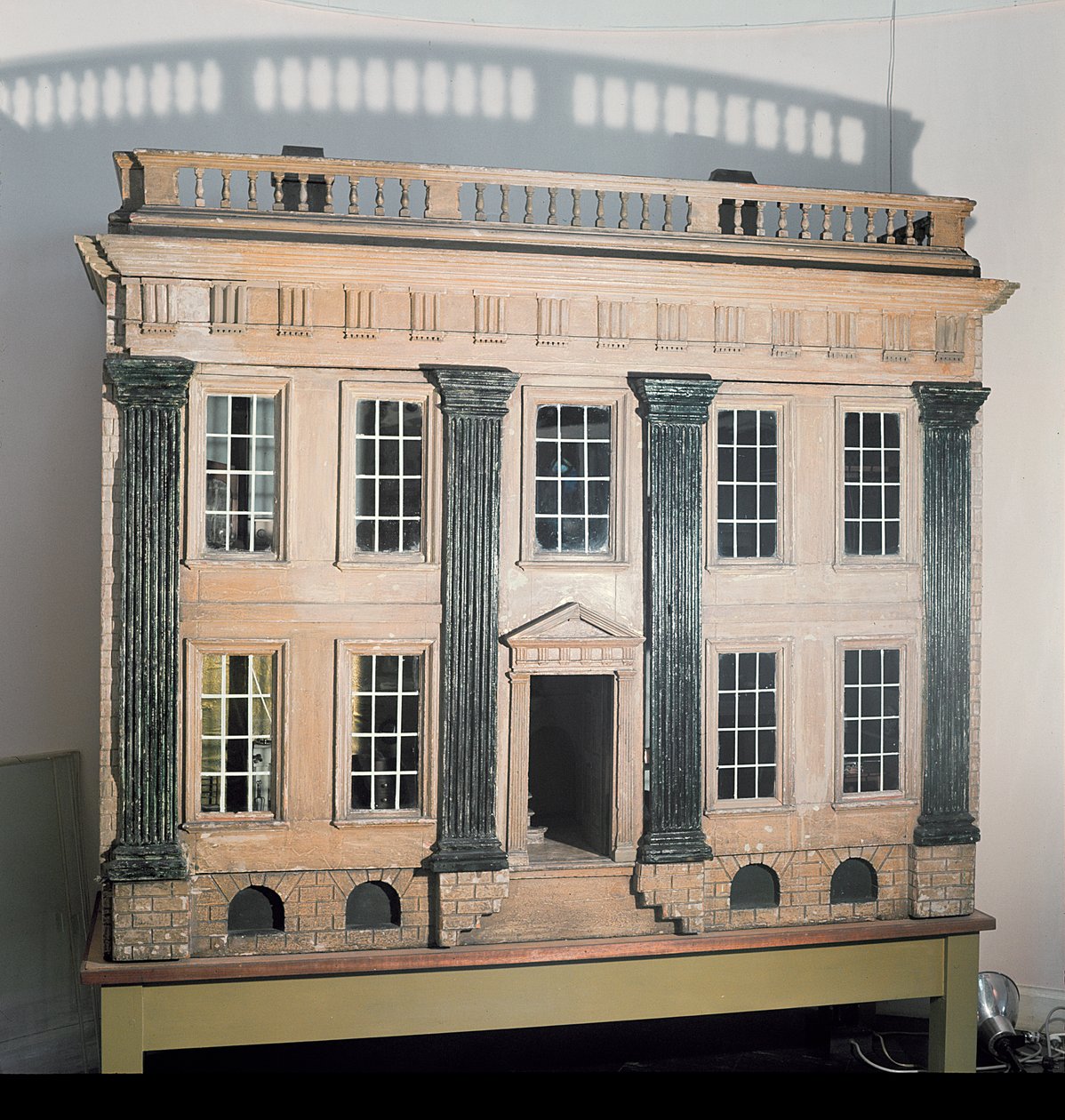 The Great House İngiliz bebek evi, c.1750, Cheshire veya Lancashire