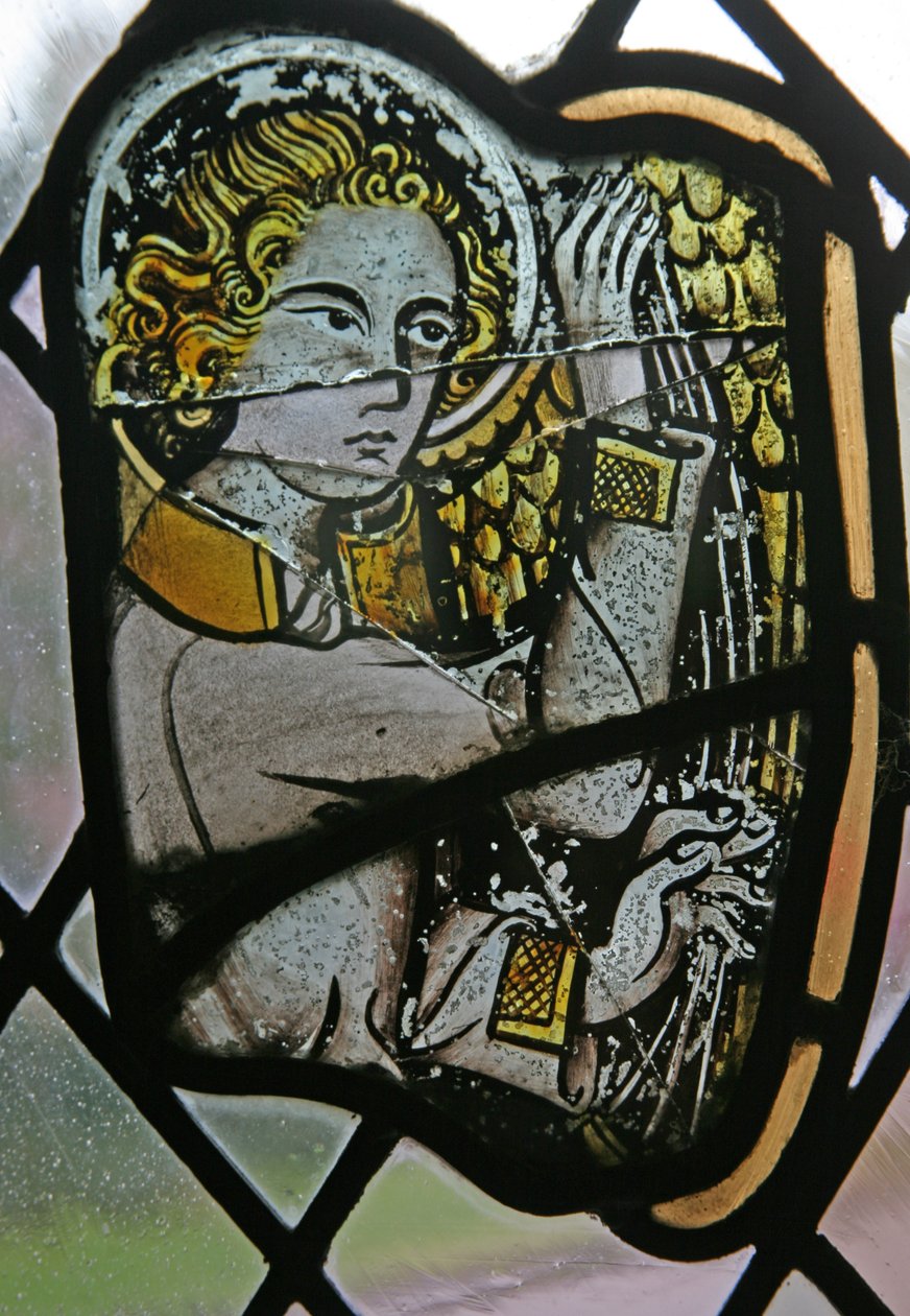 Bir müzisyen meleği arp ile tasvir eden Cloisters