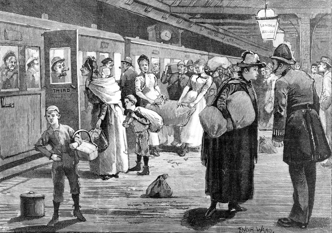 Londra Köprüsü tren istasyonundan gece yarısı başlayan hop-toplayıcılar, 1891 by Enoch Ward
