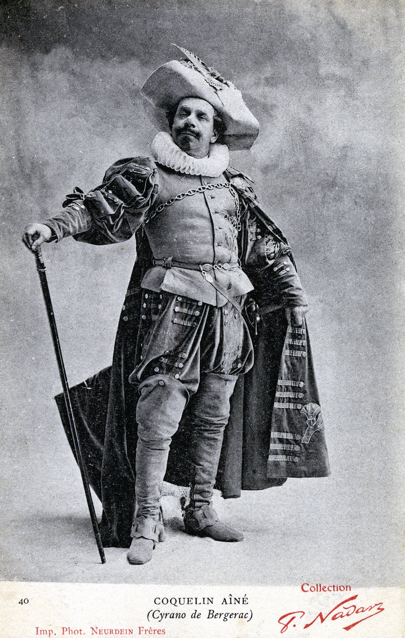 Constant Coquelin aka Coquelin aîné (1841 - 1909) Cyrano de Bergerac kostümü içinde (fotoğraf) by Etienne Neurdein