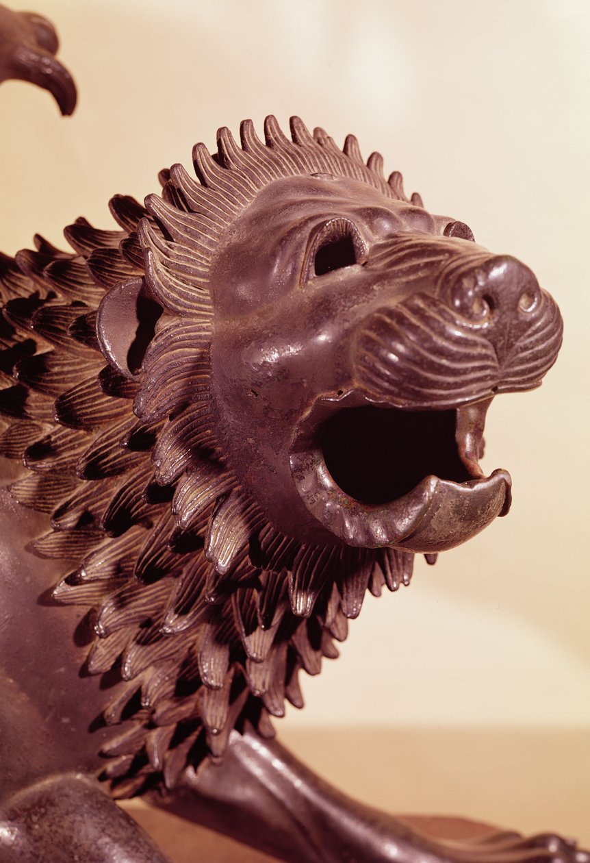 Chimera, bronz baş detayı by Etruscan