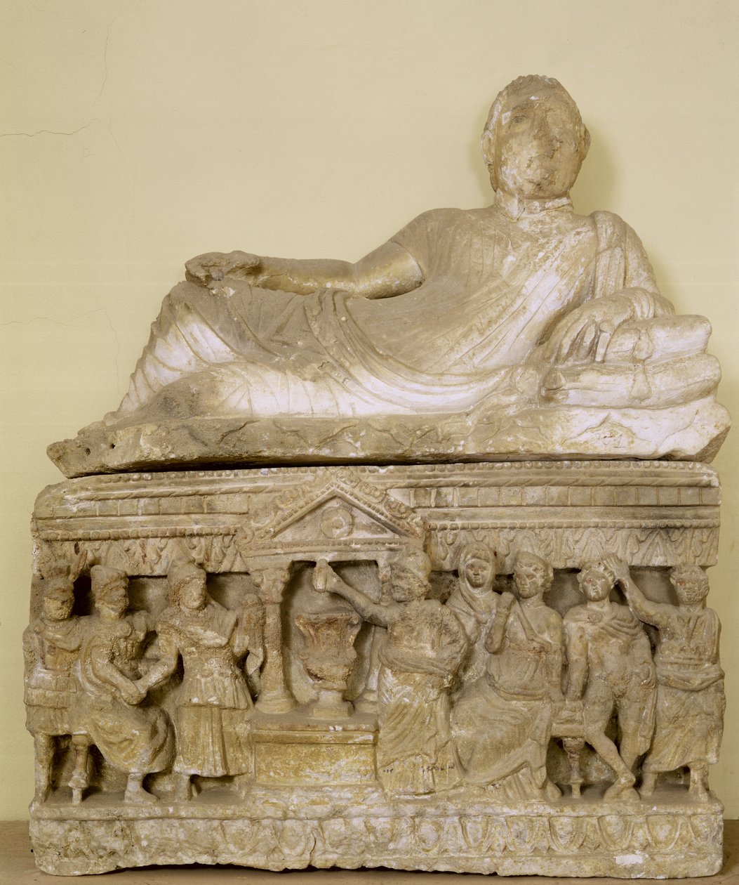 Cinerary semaver (kaymaktaşı) by Etruscan