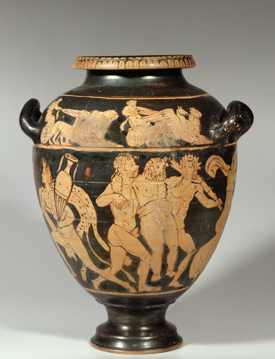 Stamnos, Dionysos sahnesi, Etrüsk kırmızı figürlü dönem, MÖ 4. yy (çömlek) by Etruscan