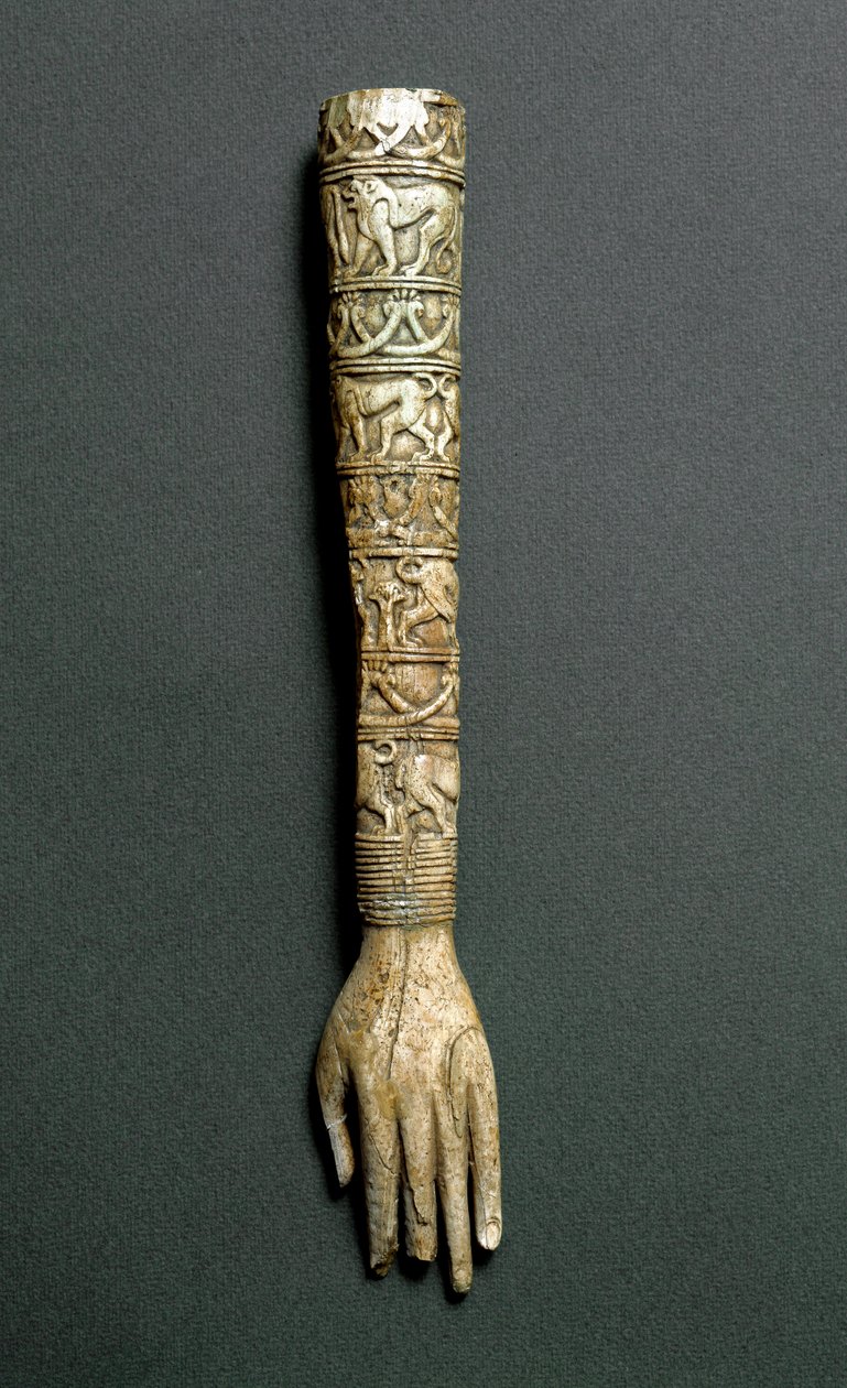 Etrüsk antik: fildişi ön kol veya flabellum (litürjik yelpaze) kolu. Preneste