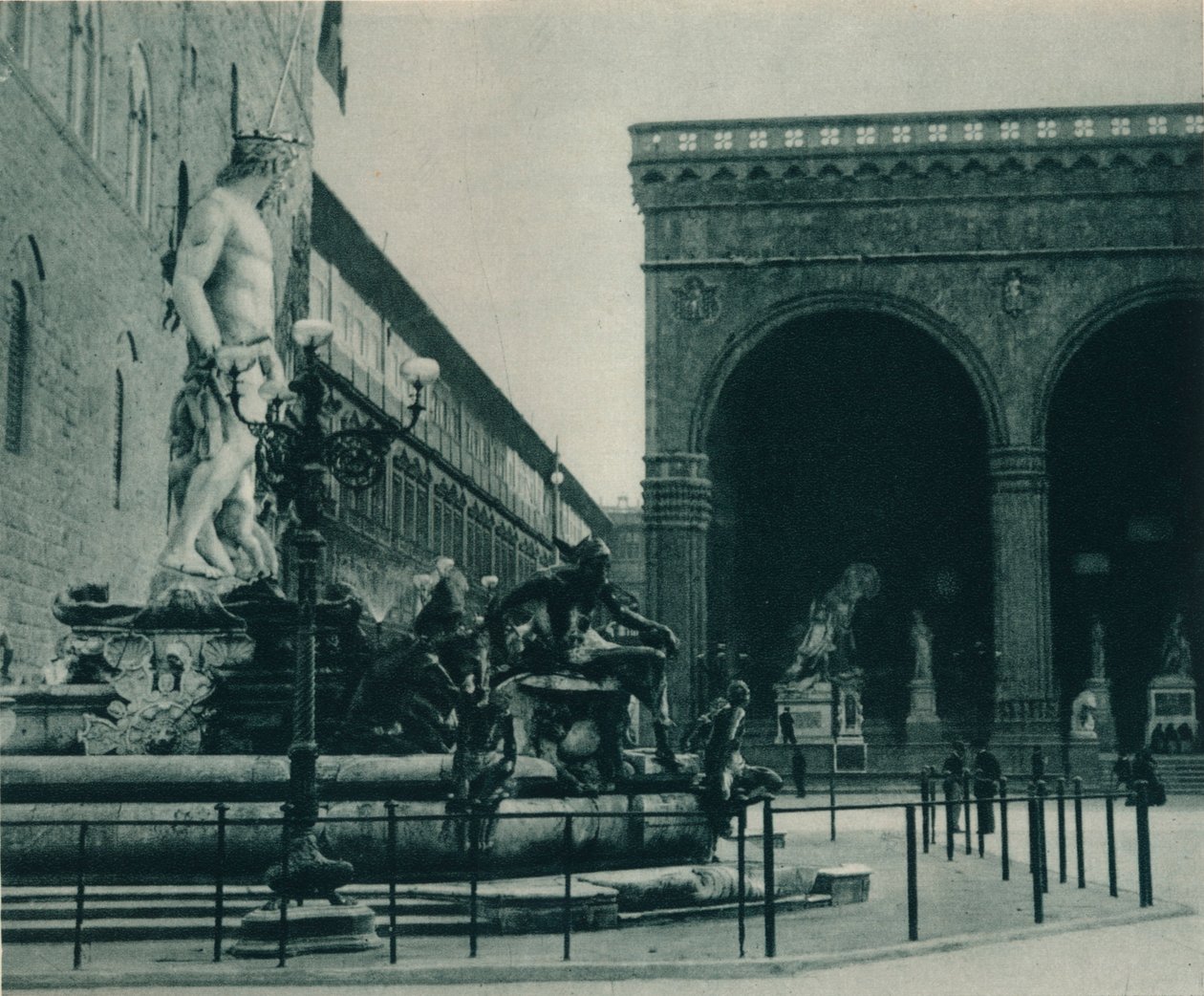 Neptün Çeşmesi, Bartolomeo Ammanati ve Loggia dei Lanzi, Floransa, İtalya, 1927 by Eugen Poppel