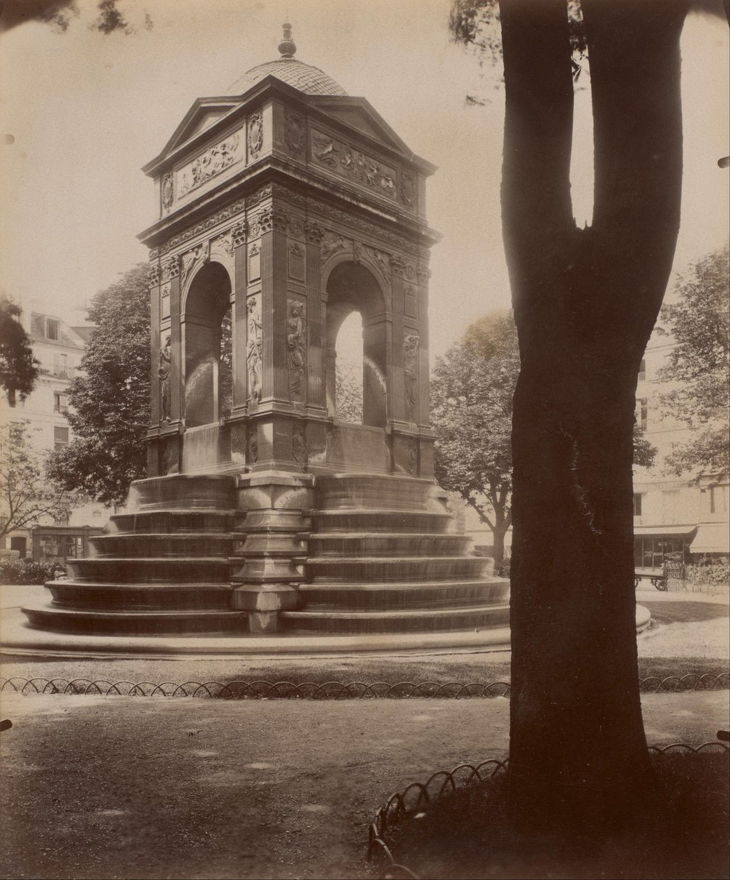 Masumlar Çeşmesi by Eugène Atget