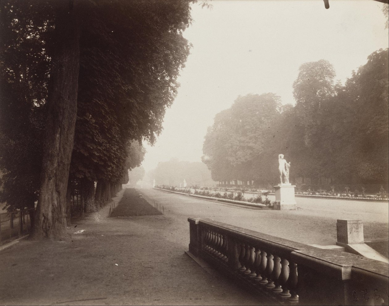 Aziz Bulut by Eugène Atget