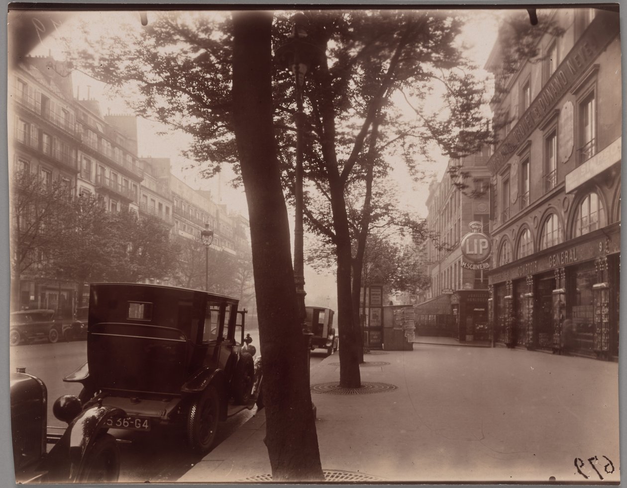  by Eugène Atget