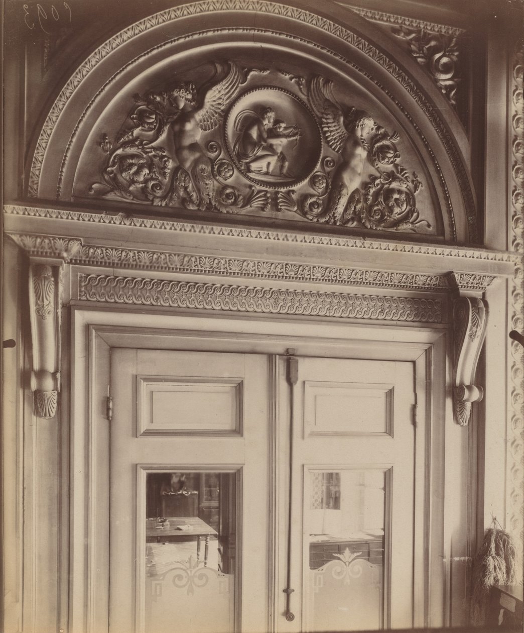 Hotel Gouthières, 6 rue Pierre Bulet by Eugène Atget