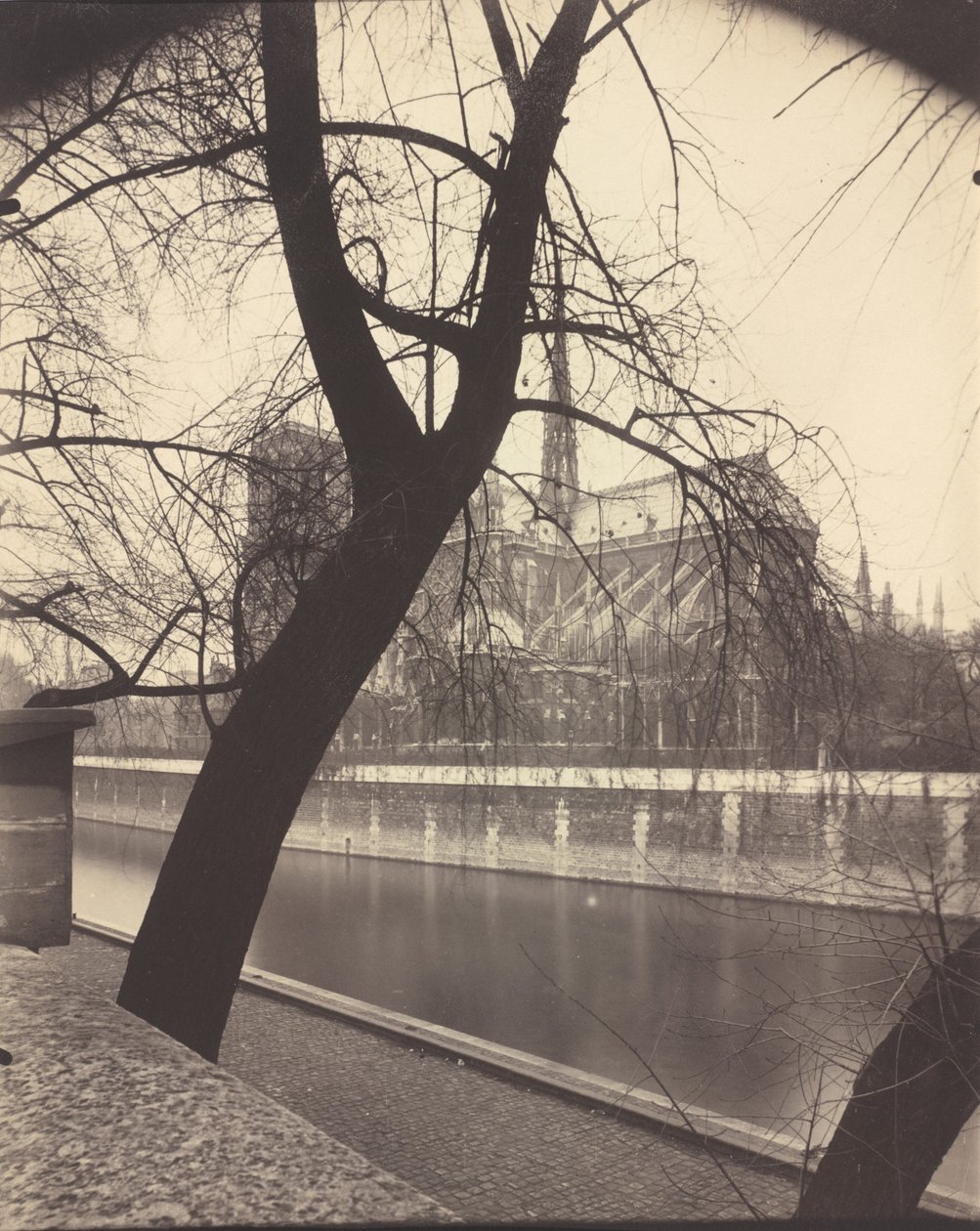 Bizim hanımefendimiz by Eugène Atget