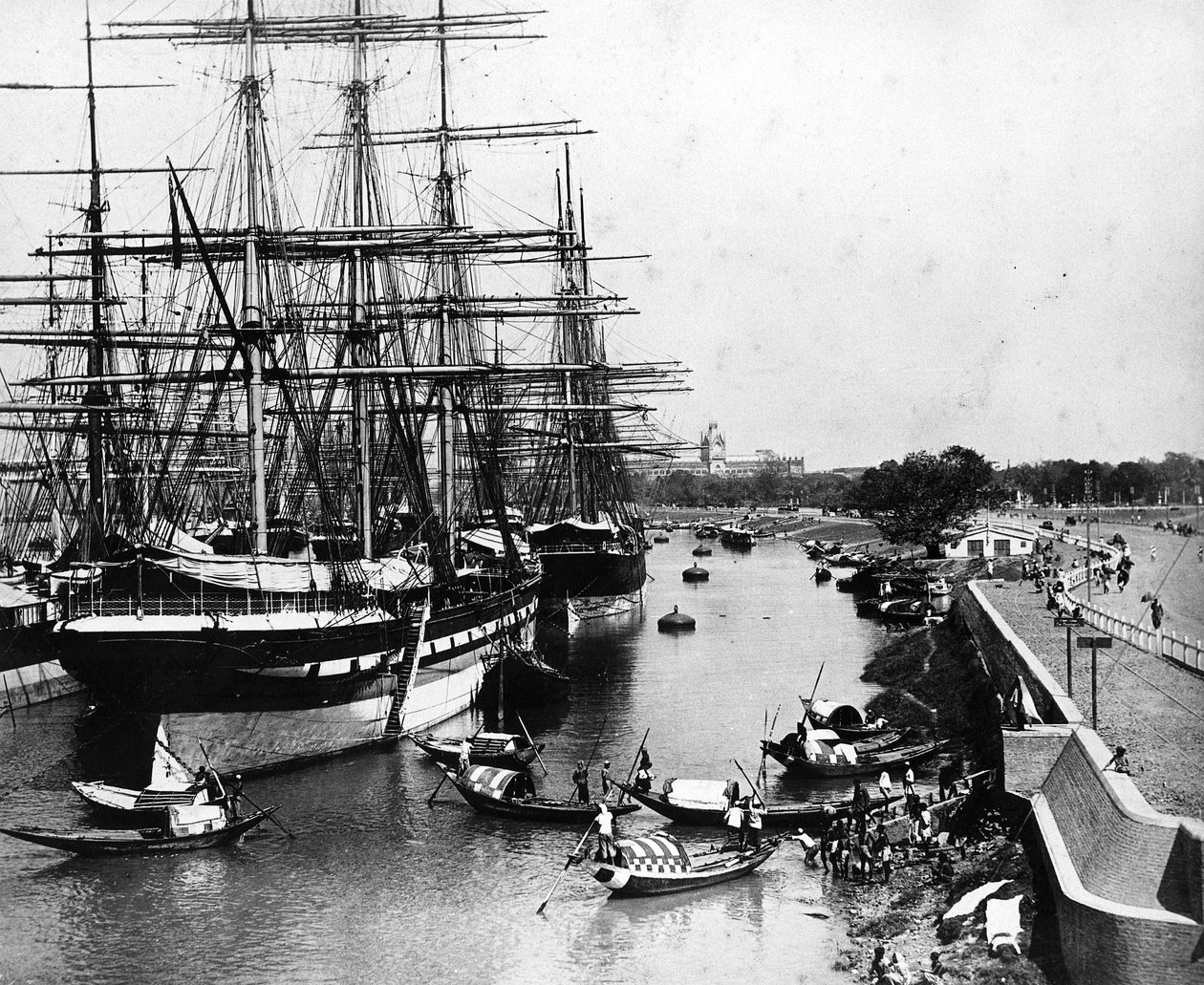 Kalküta Rıhtımları, c.1880 by European Photographer