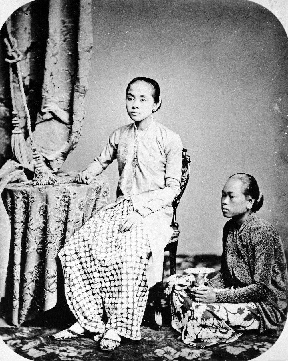 Rhaden Salehs Karısı, Java, c.1872 by European Photographer