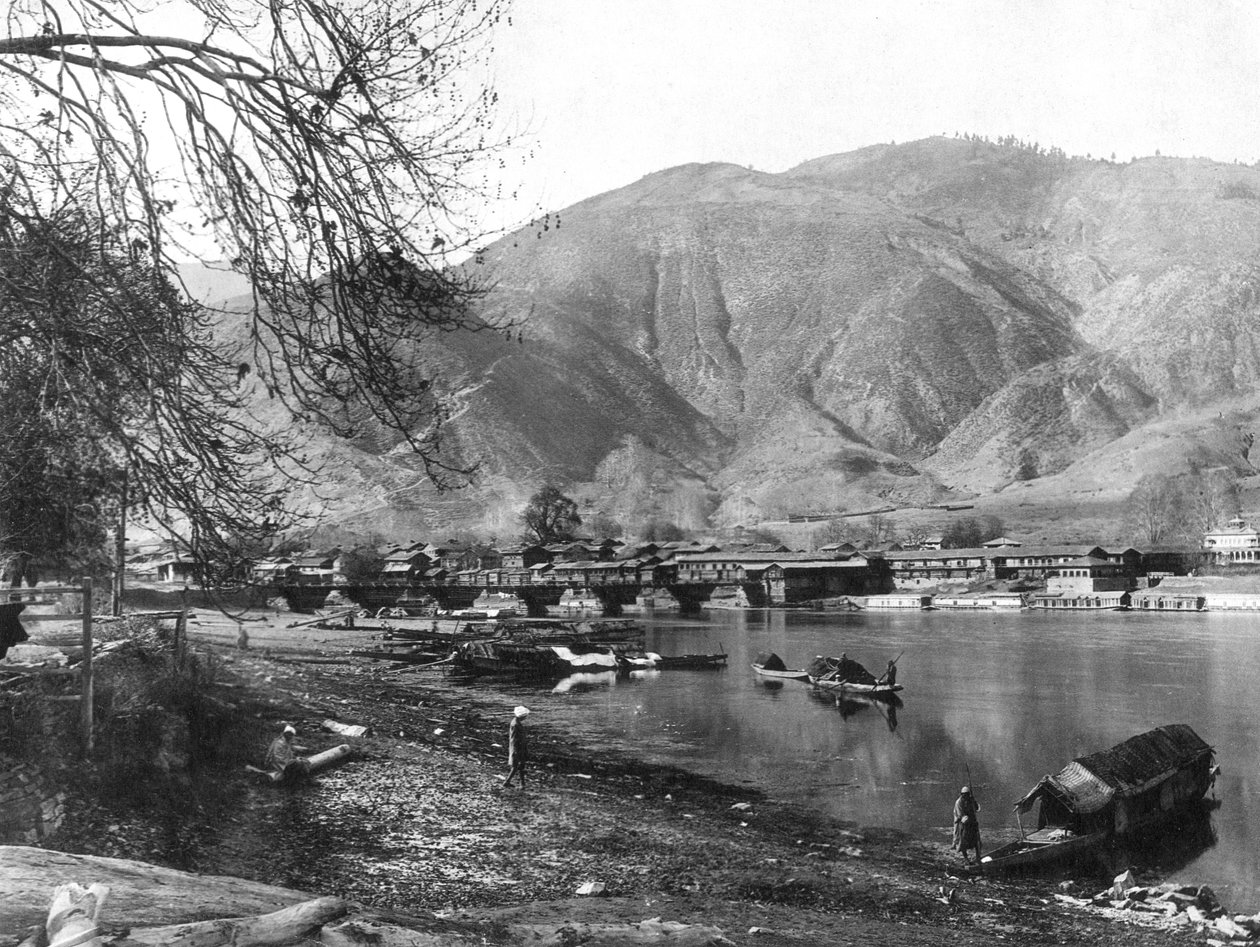 Baramulla, Keşmir, Hindistan, 20. yüzyılın başlarında by F. Bremner