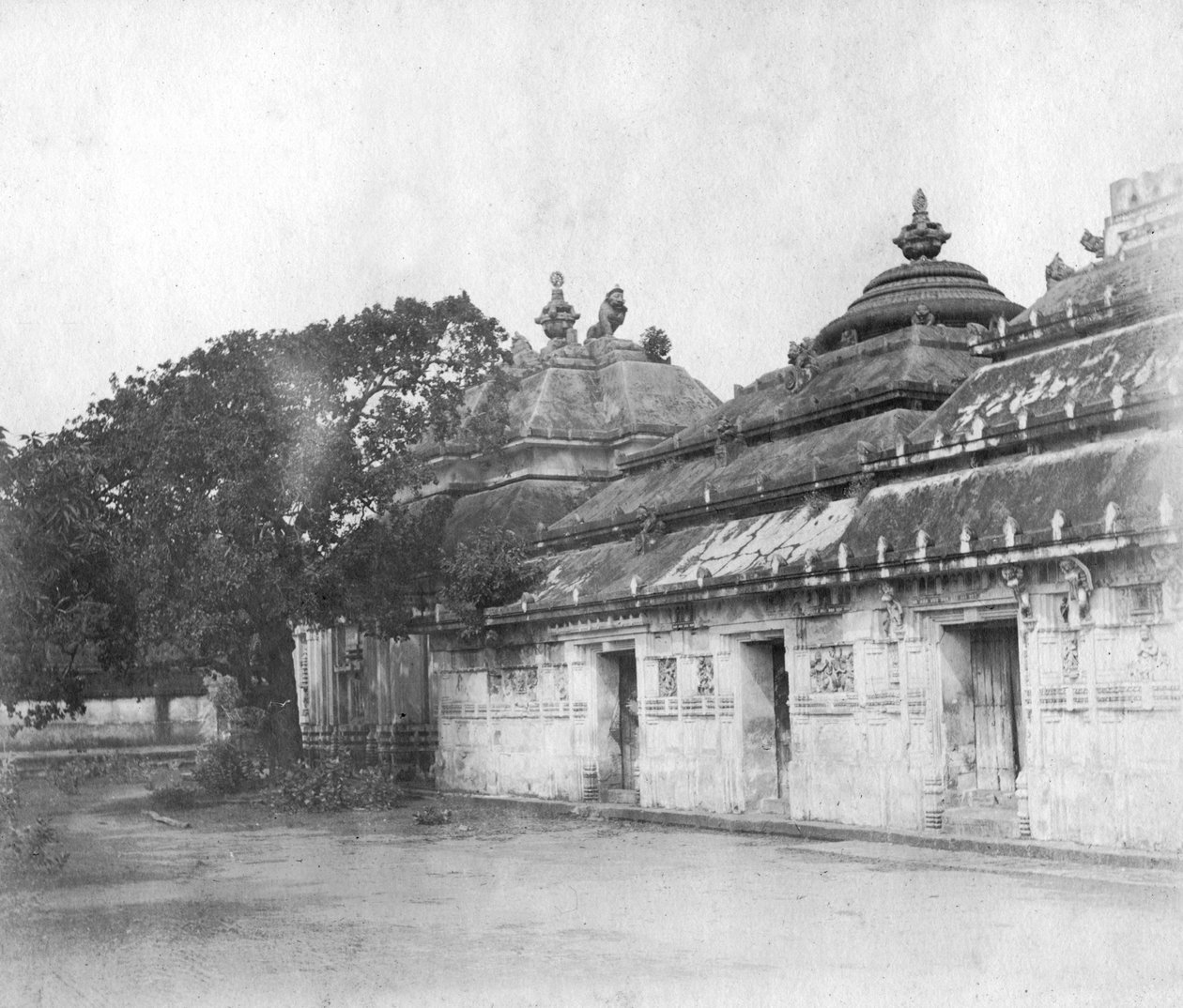 Lingaraj tapınağı, Bhubaneswar, Orissa, Hindistan, 1905-1906 by F. L. Peters
