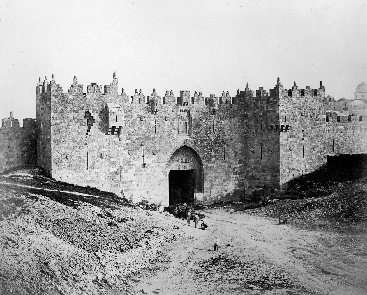 Şam Kapısı, Kudüs, 1857 by Felice Beato