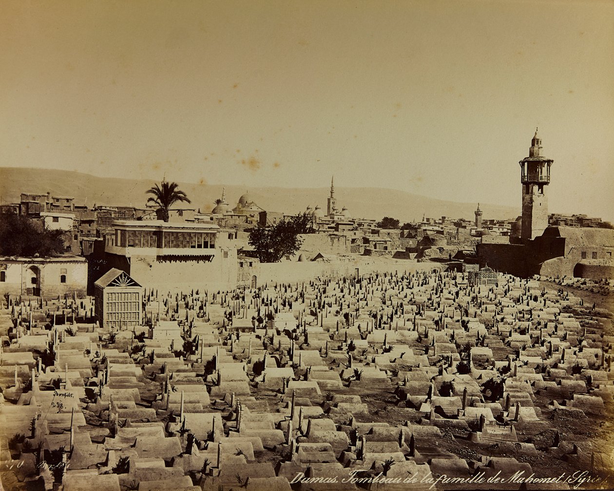 "Damas et Baalbek" albümü: Muhammed'in Şam'daki aile mezarlığı by Félix Bonfils