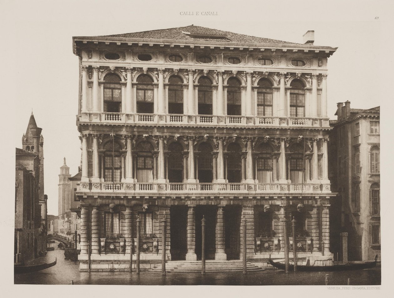 Rezzonico Sarayı by Ferdinando Ongania