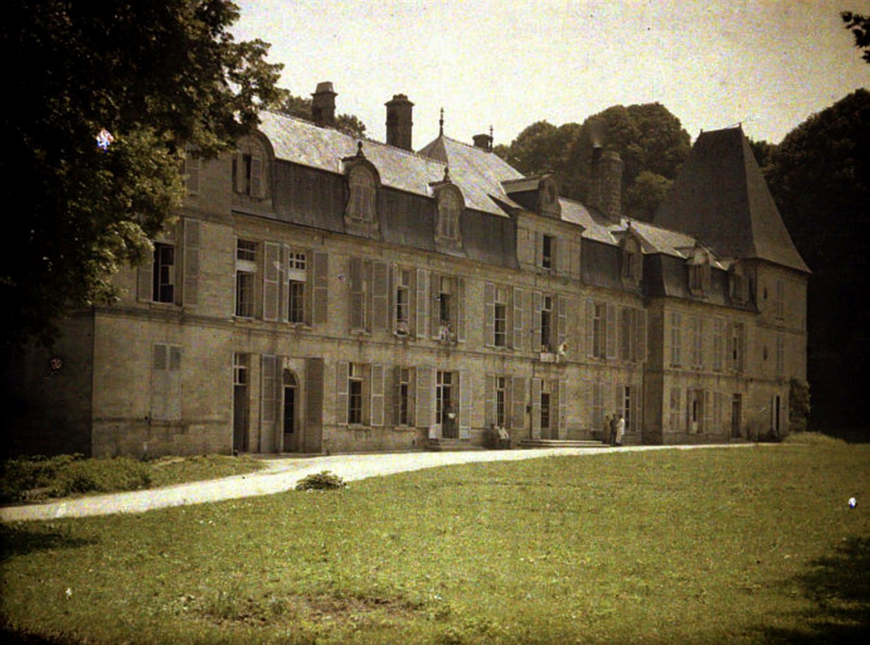 Fransız Ordusu tarafından hastane olarak kullanılan Chateau Vauxbuin, Soissons, Aisne, Fransa, 1917 (otokrom) by Fernand Cuville