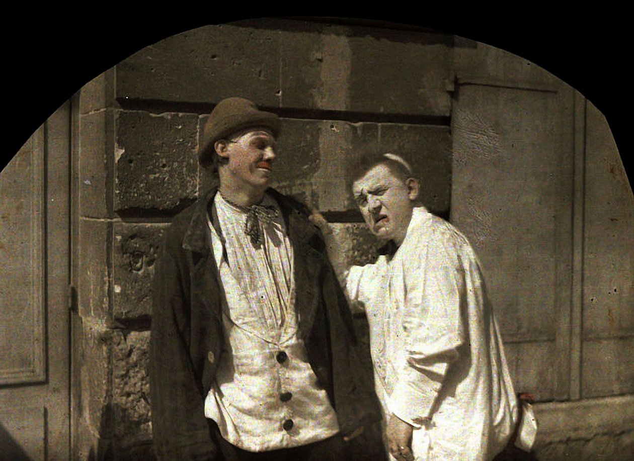 Palyaço Footel ve oğlu Soissons, Aisne, Fransa, 1917 (otokrom) by Fernand Cuville
