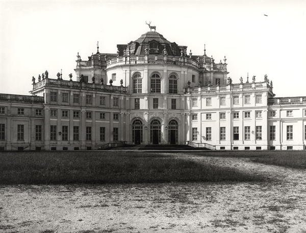 Av Köşkü by Filippo or Juvara Juvarra