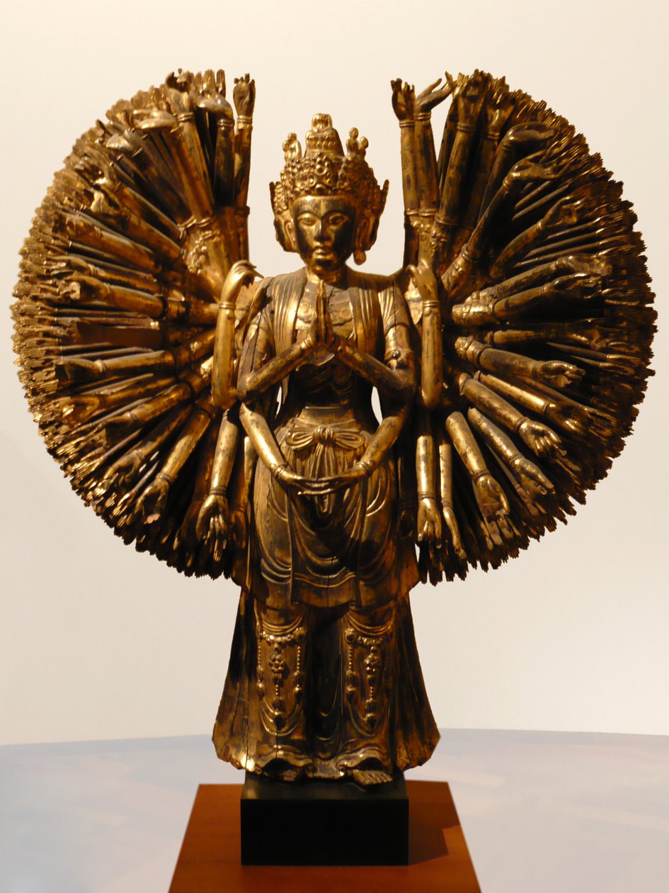 Bodhisattva Avalokiteshvara (Guanyin), Çin, Beş Hanedan, 907-960 (parlak ve altın renkli ahşap) by Five Dynasties Chinese School