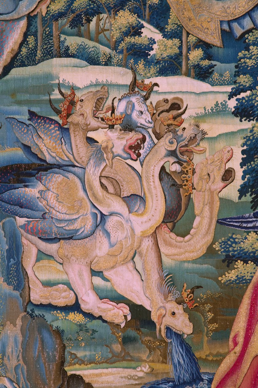 Flaman halısı. Seri The Apocalypse: Aziz Michael ejderhayı yenerken. Atelier Willem Dermoyen, Brüksel. Yaklaşık 1553-1555. Detay. by Flemish School